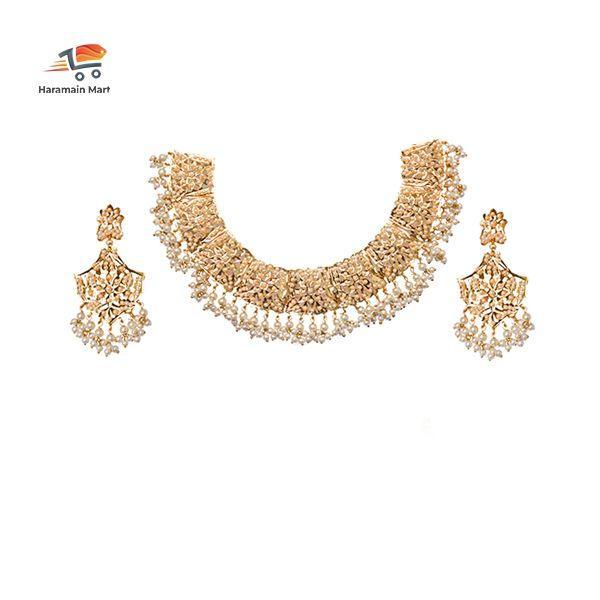 Intimate Chokar Set with Necklace and Earrings